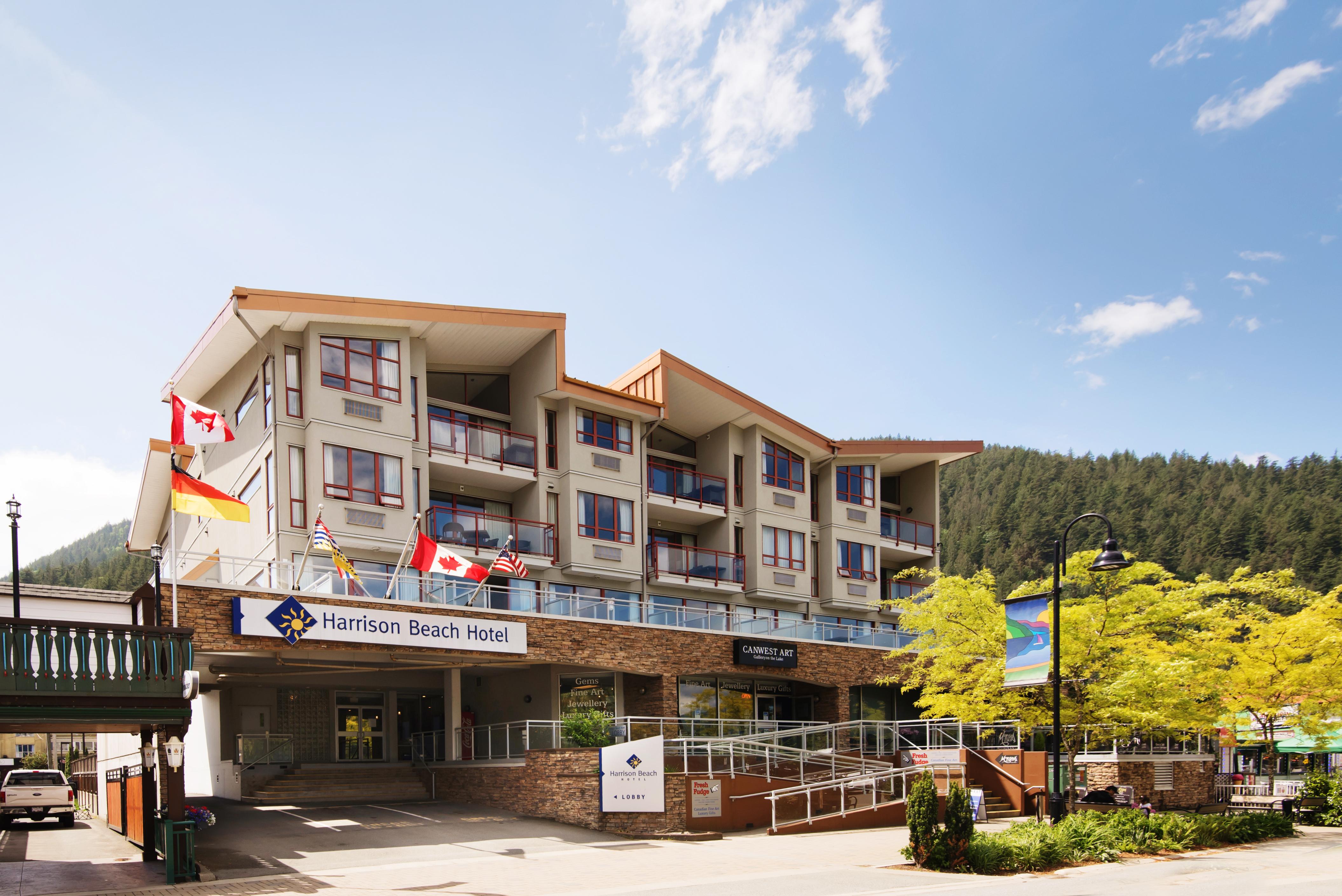 Harrison Beach Hotel Harrison Hot Springs Eksteriør billede